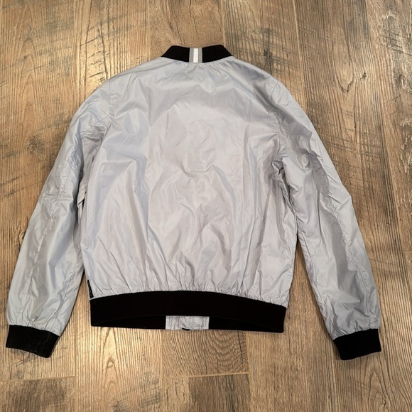 Giorgio Armani Junior Boy’s Grey Jacket Size 12 - Picture 4 of 6